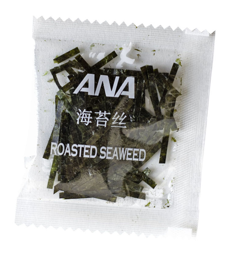 small pack of kizami roasted seaweed from ANA 