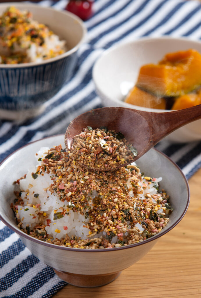 Furikake – Guide to Japanese Rice Seasoning (Sprinkles!) - eyes and hour