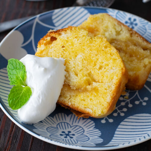 Yuzu cake with whipped cream.